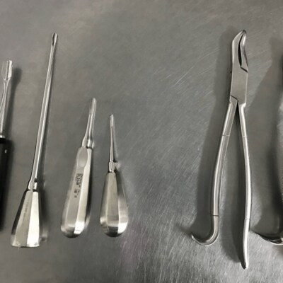 Werkzeuge für Dental Operationen