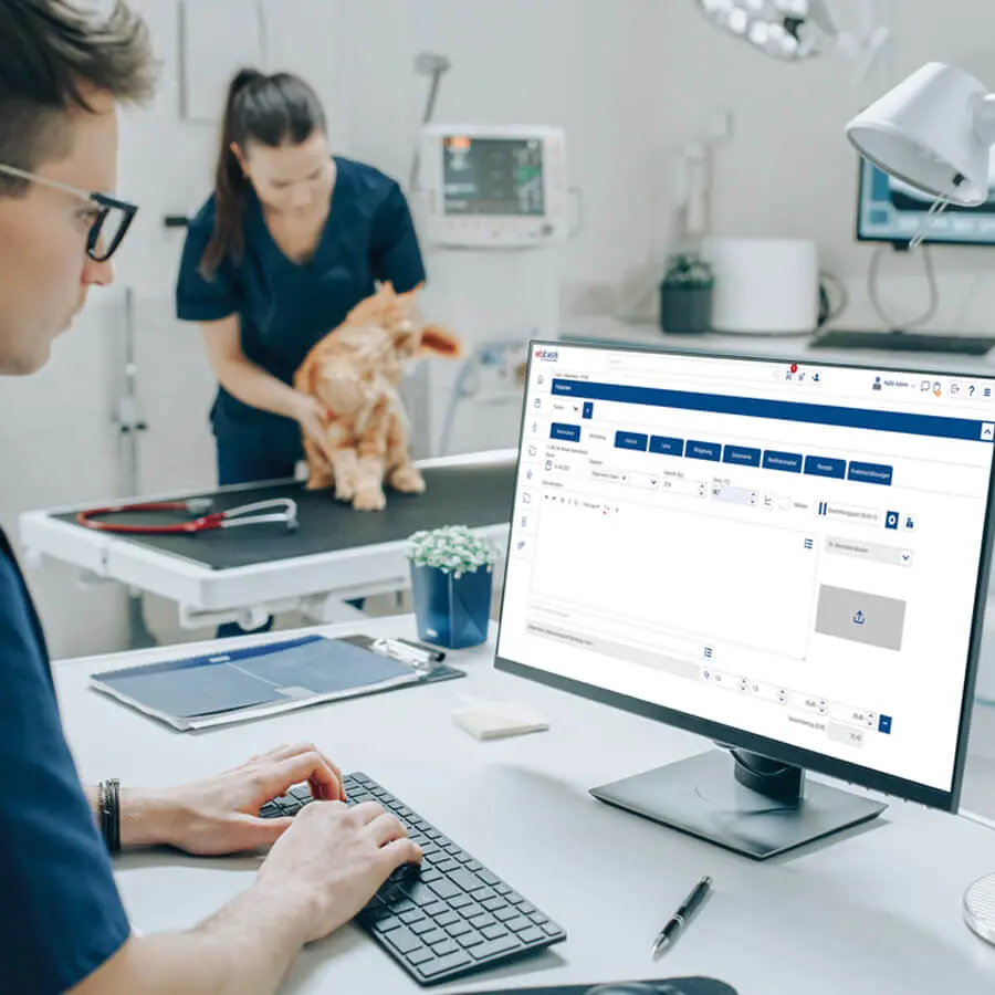 diverse Bildschirme mit der Praxissoftware vetatwork